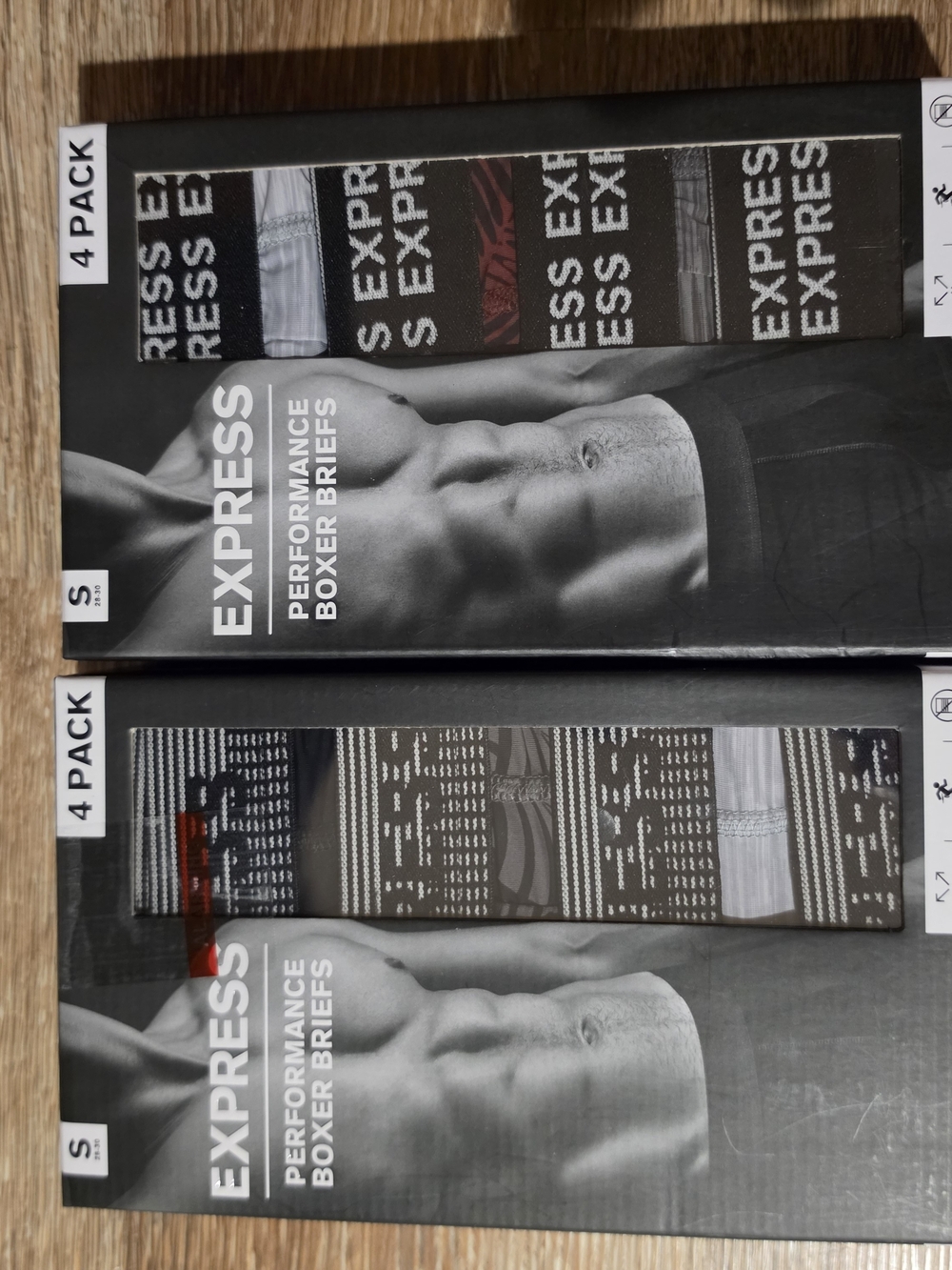 Express Men's Performance Boxer Briefs - Black & Gray (4-Packx2boxes)